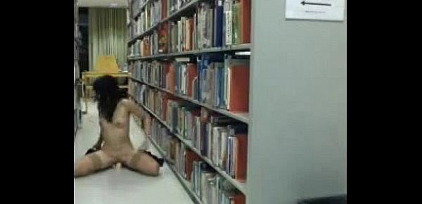  Horny Asian Masturbates In The Library